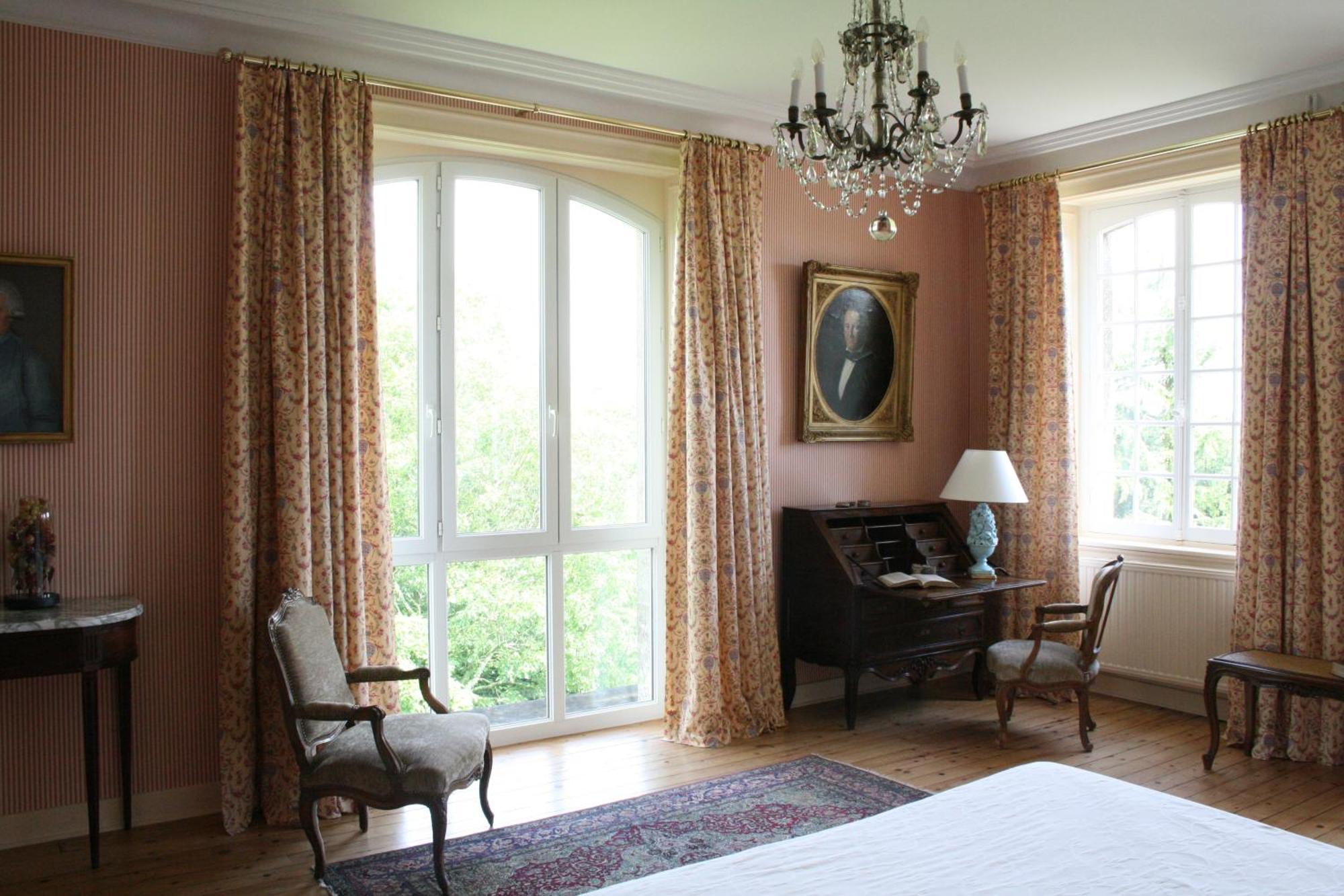 Bruce Castle 3*